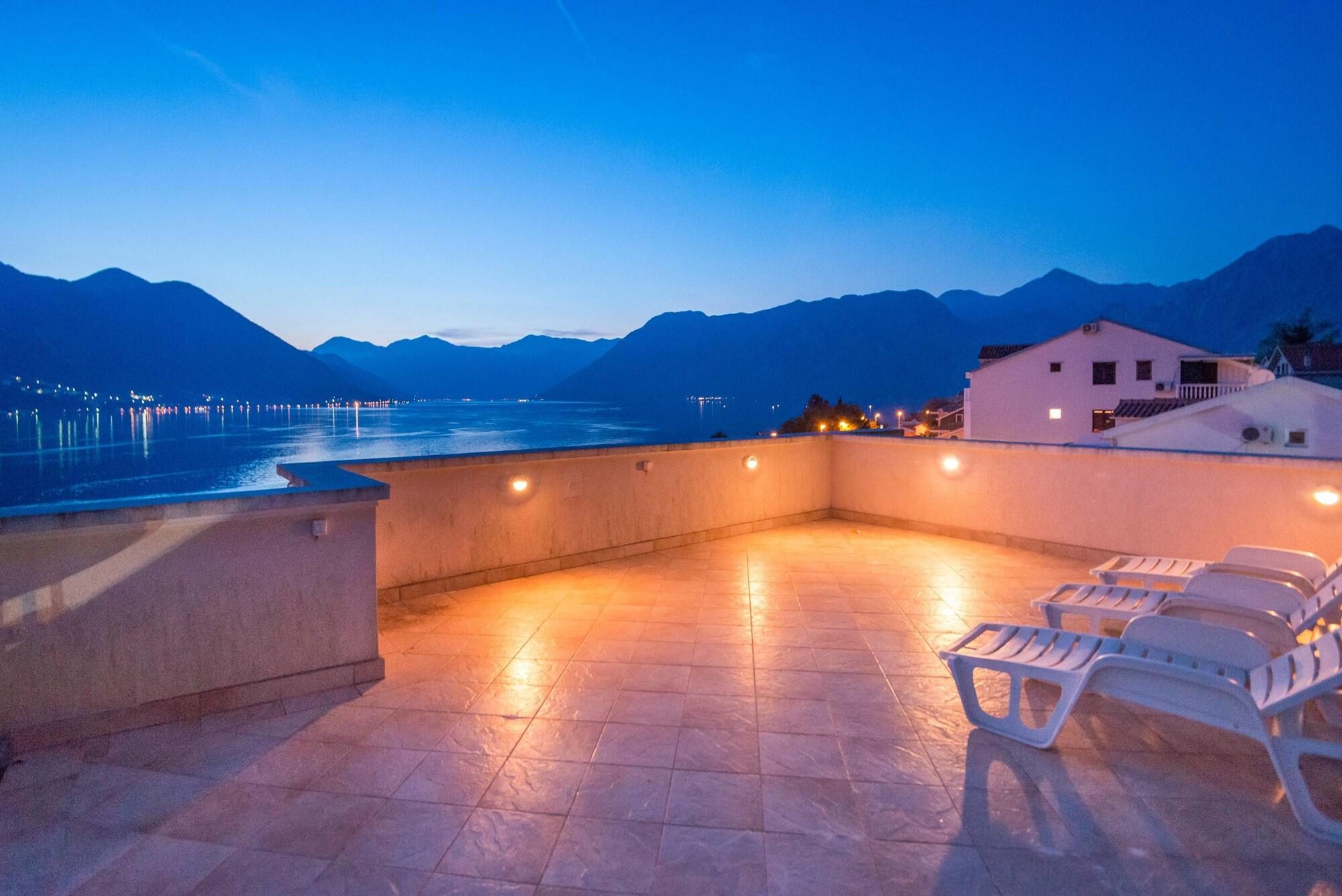 Apartments Ivardic Kotor Luaran gambar