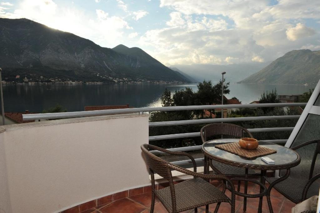 Apartments Ivardic Kotor Bilik gambar